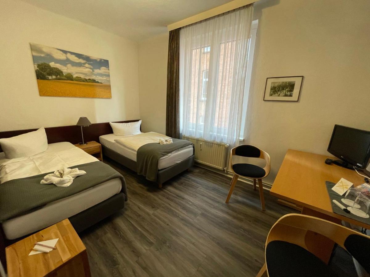 Ferienwohnung Altstadt 居斯特罗 外观 照片