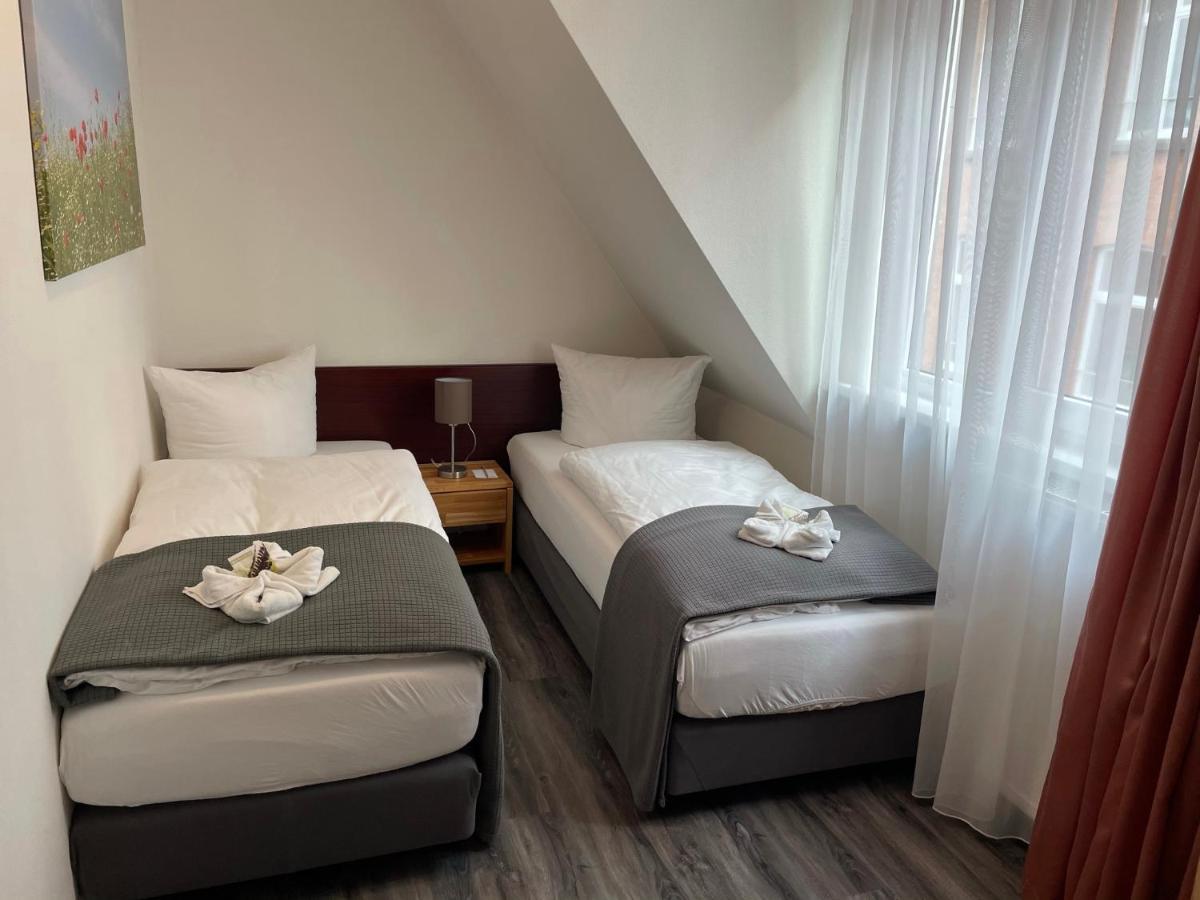 Ferienwohnung Altstadt 居斯特罗 外观 照片